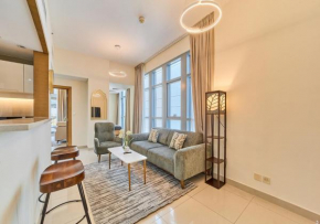 Golden Homes Luxe Living CLAREN TOWER 1BR Plus Study Room Near Dubai mall Downtown Dubai